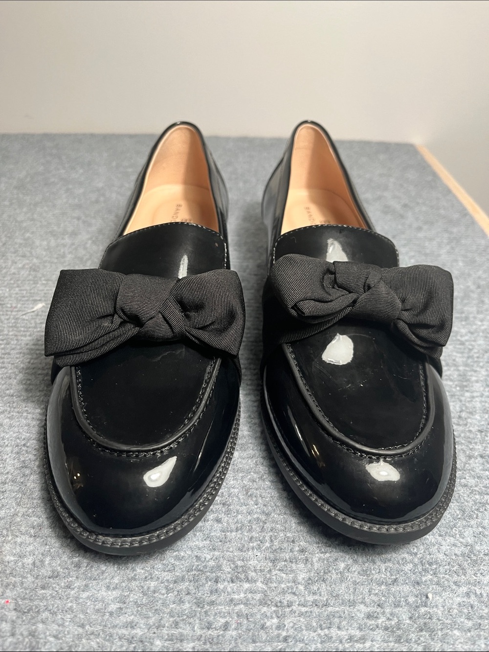 Bandolino Black Patent Bow Loafers